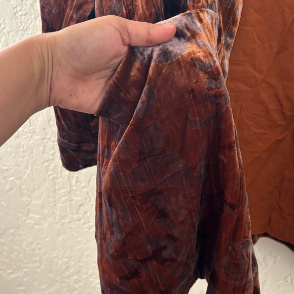 Anthropologie Velvet Kimono - Picture 5 of 8